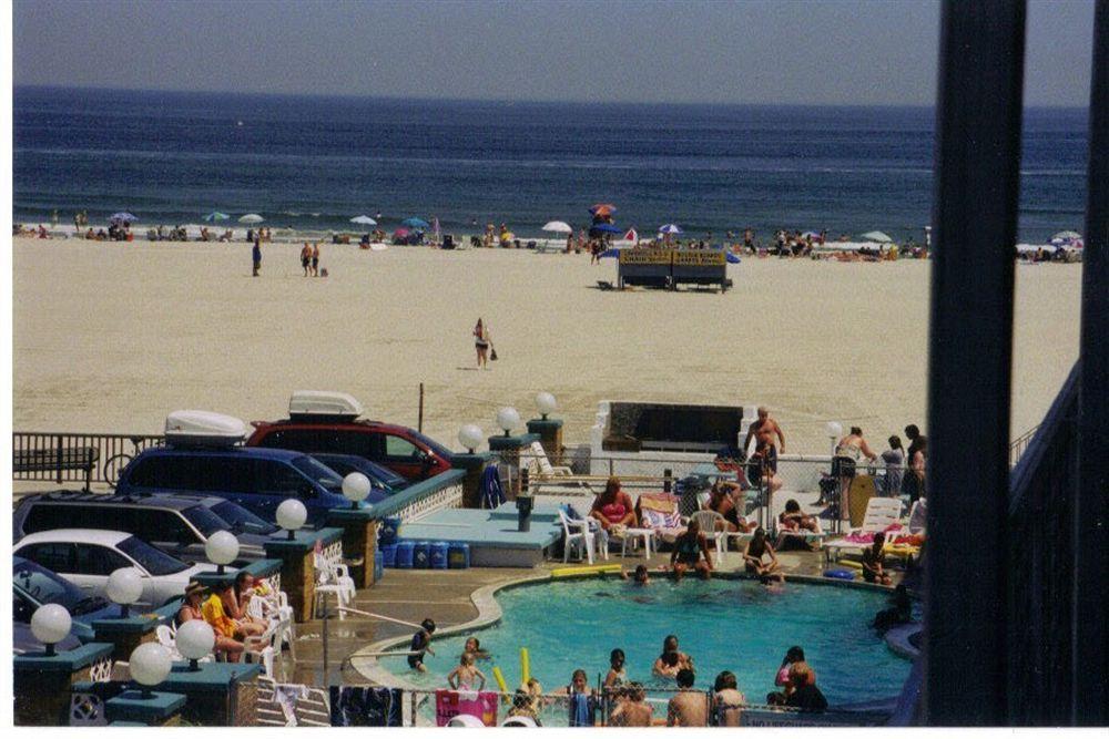 Monterey Resort Вайлдвуд-Крест Екстер'єр фото